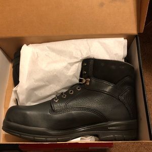 Men’s Black NIB SR DURASHOCK DA